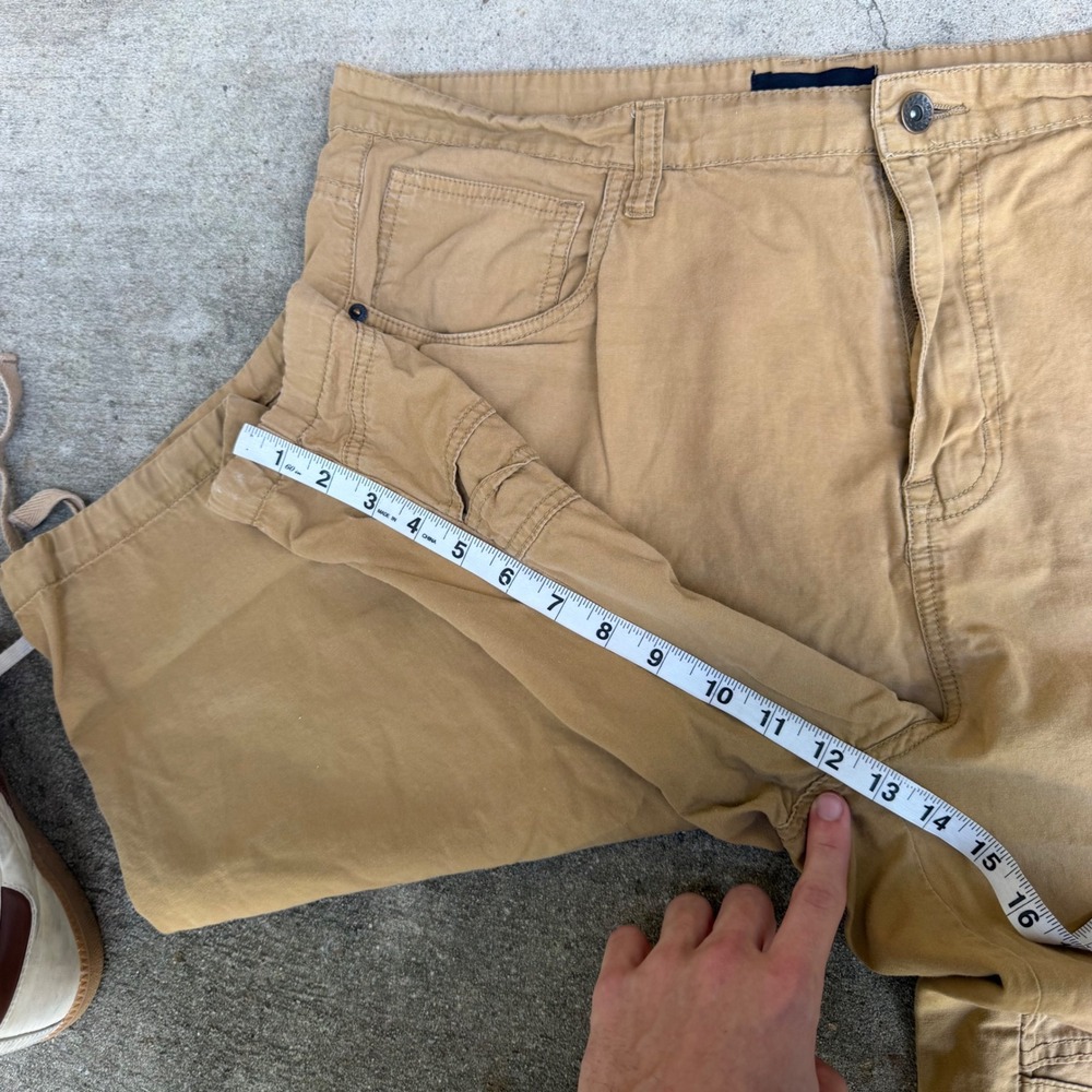 Decibel Tan Cargo Shorts Mens 40 Vintage Y2K Streetwear Baggy Oversized Workwear - Picture 6 of 7